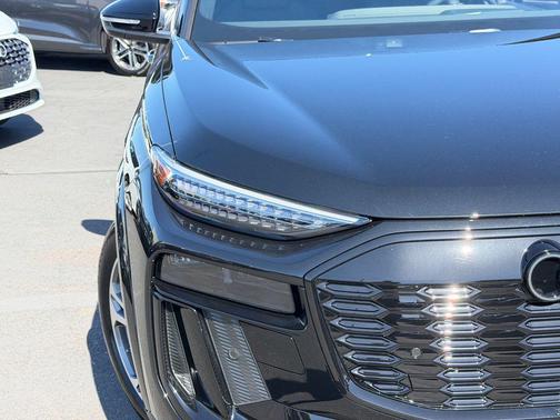 Mythos 2027 Audi Q6 e-tron Premium