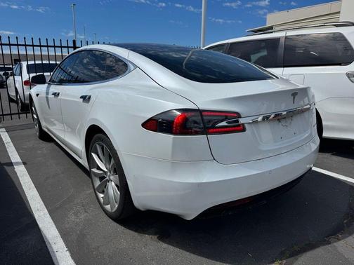 2019 Tesla Model S 75D