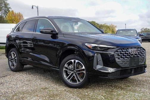 2025 Audi Q5 2.0T quattro Premium