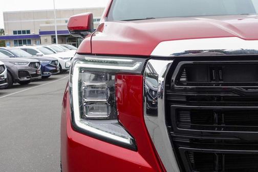 2021 GMC Yukon SLE