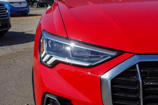2025 Audi Q3 45 S line Premium