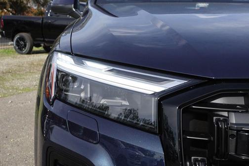 2026 Audi Q7 55 Premium Plus