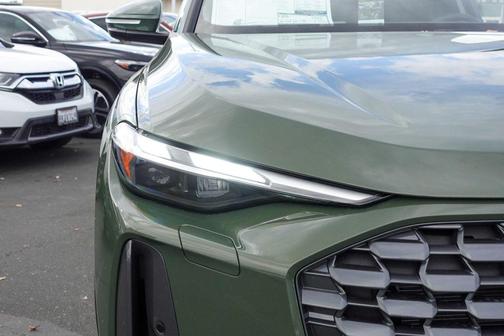 2025 Audi Q5 2.0T quattro Premium