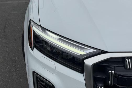 2026 Audi Q7 55 Prestige