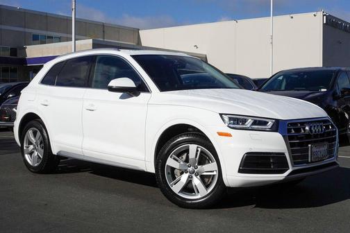 2018 Audi Q5 2.0T Premium Plus
