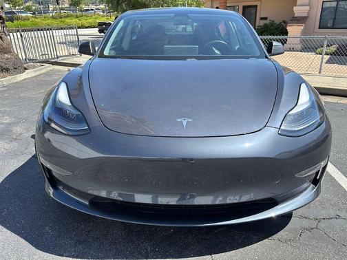 Midnight Silver Metallic 2021 Tesla Model 3 Long Range
