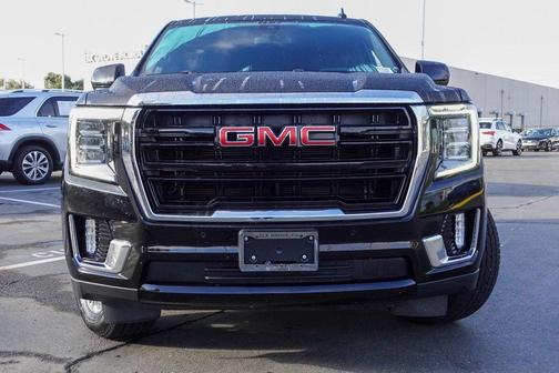 2022 GMC Yukon SLE