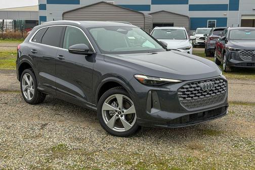 2025 Audi Q5 2.0T quattro Premium