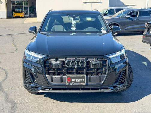 2026 Audi Q7 55 Premium Plus
