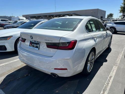 Alpine White 2024 BMW 330e xDrive