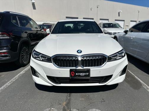 Alpine White 2024 BMW 330e xDrive