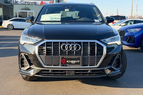 2025 Audi Q3 45 S line Premium