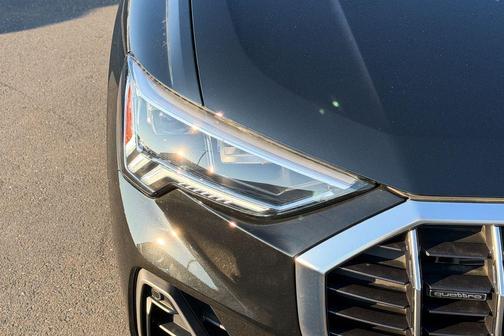 2025 Audi Q3 45 S line Premium