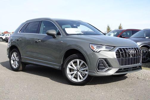 2025 Audi Q3 45 S line Premium