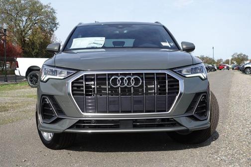 2025 Audi Q3 45 S line Premium