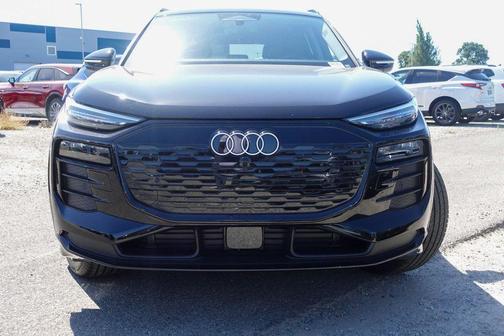 2025 Audi Q6 e-tron Premium