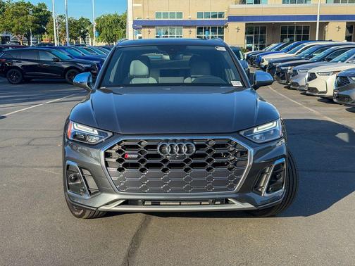 2023 Audi SQ5 3.0T Premium Plus
