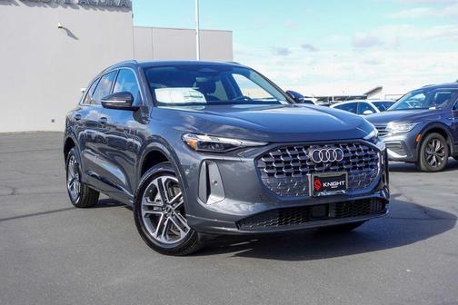 2025 Audi Q5 2.0T quattro Premium