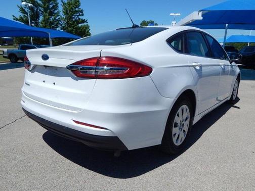 2019 Ford Fusion S