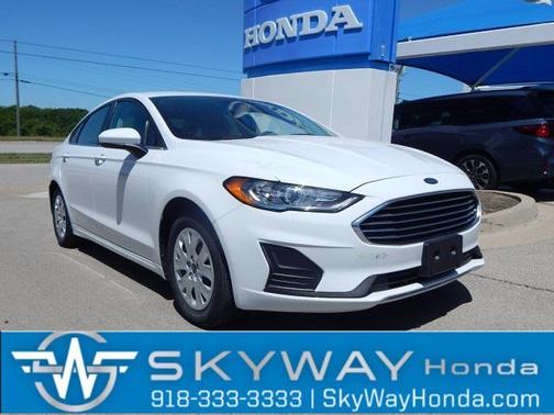2019 Ford Fusion S