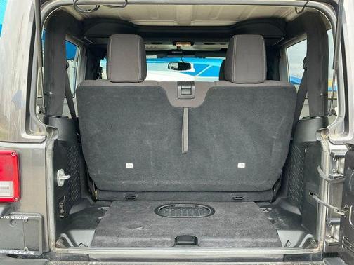 2017 Jeep Wrangler Sahara