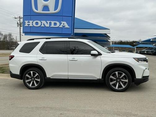 2025 Honda Pilot Elite