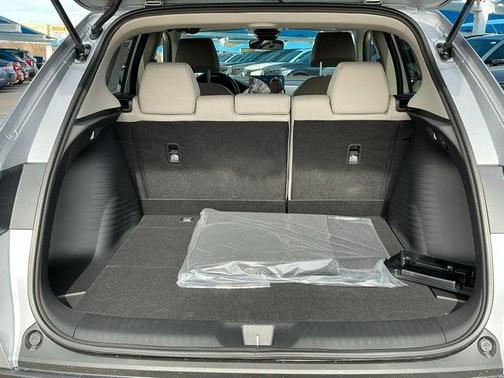 Solar Silver Metallic 2026 Honda HR-V LX