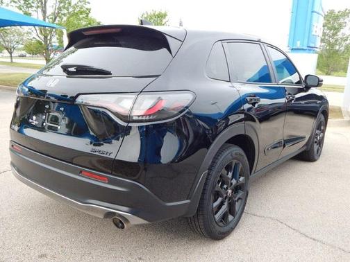 2023 Honda HR-V 2WD Sport