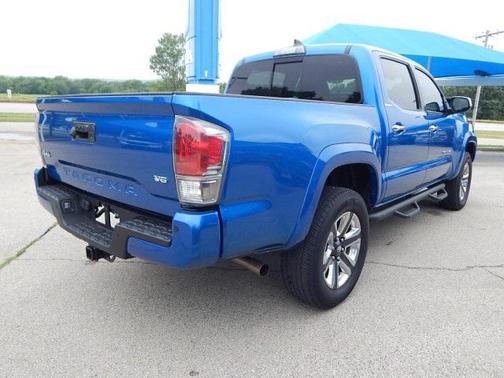 2017 Toyota Tacoma Limited