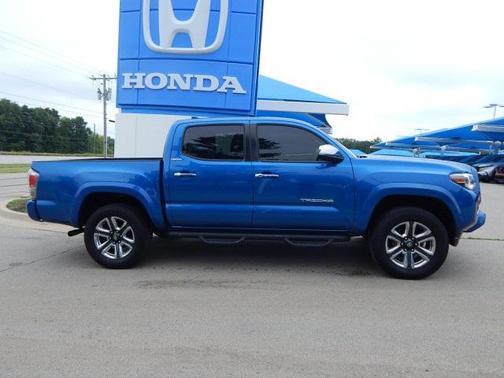 2017 Toyota Tacoma Limited