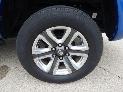 2017 Toyota Tacoma Limited