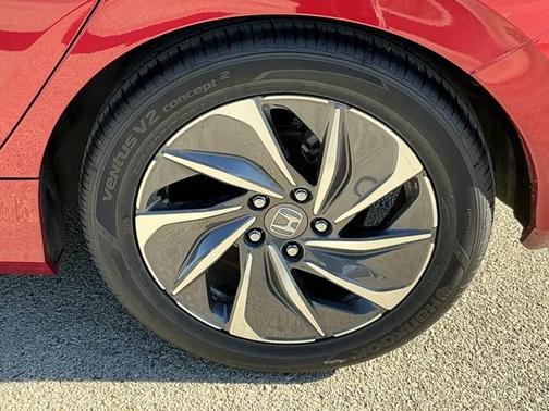 2022 Honda Insight Touring