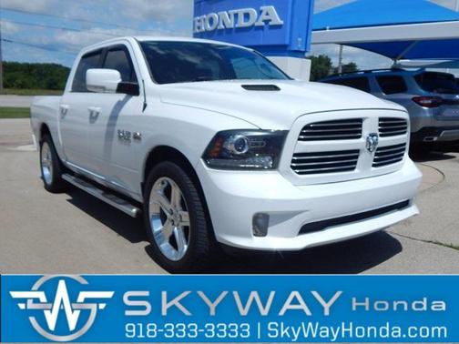 2017 RAM 1500 Sport