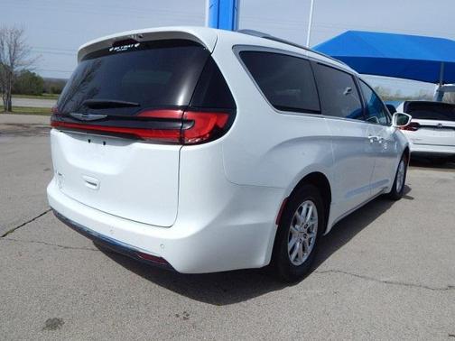 2021 Chrysler Pacifica Touring L