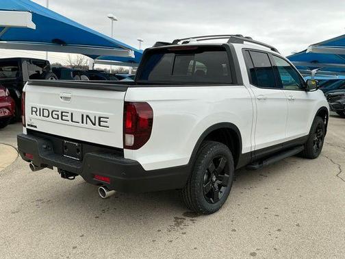 Platinum White Pearl 2026 Honda Ridgeline Black