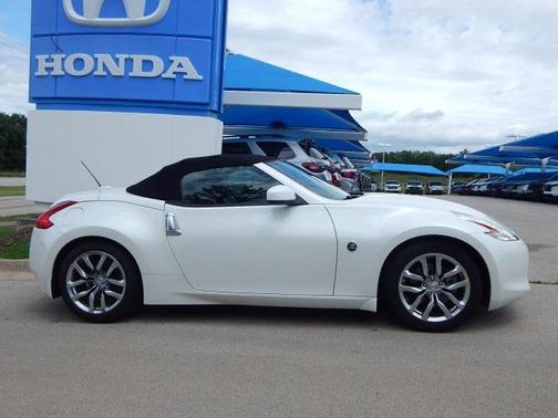 2010 Nissan 370Z Touring