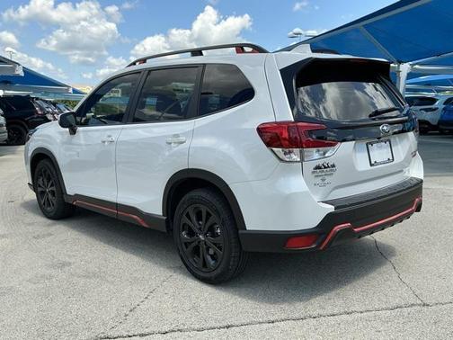 2022 Subaru Forester Sport