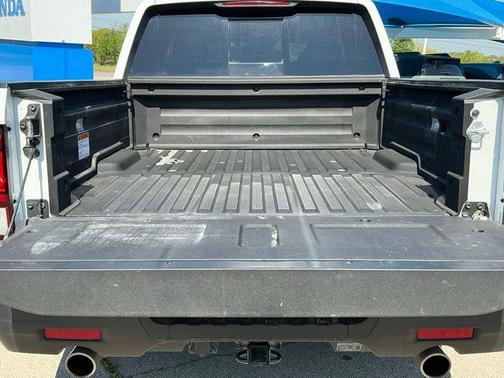 Platinum White Pearl 2023 Honda Ridgeline RTL-E