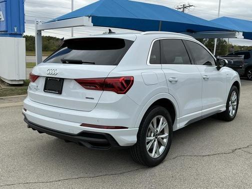 2023 Audi Q3 45 S line Premium Plus