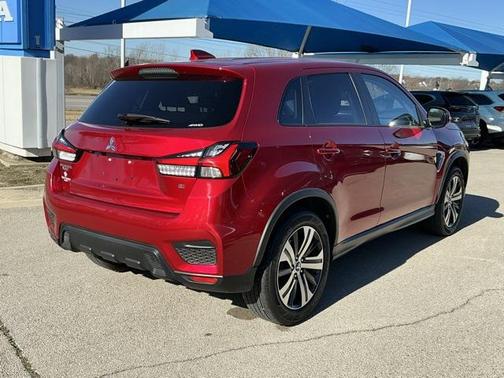 2024 Mitsubishi Outlander Sport SE