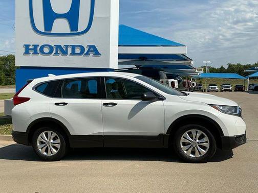 Platinum White Pearl 2019 Honda CR-V LX