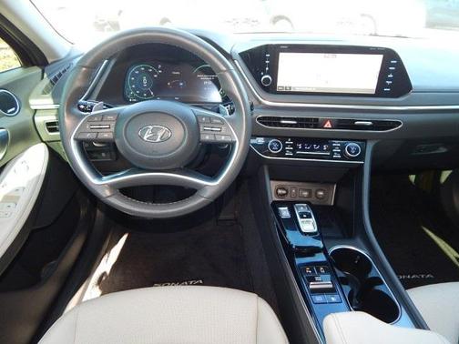 2023 Hyundai SONATA Hybrid Limited
