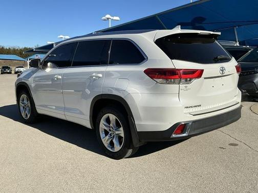 2017 Toyota Highlander Limited