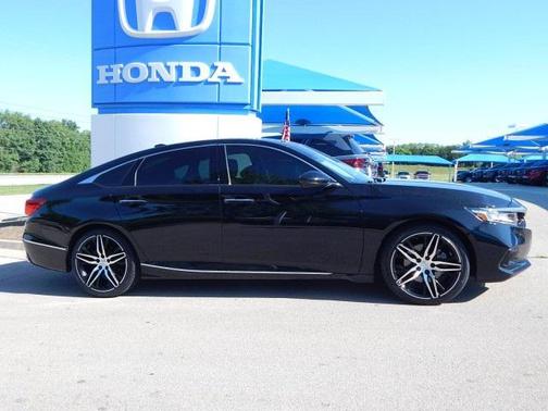 2022 Honda Accord Touring 2.0T