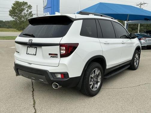 2022 Honda Passport AWD TrailSport