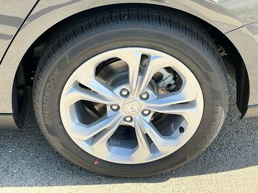 2026 Honda Accord LX 1.5T