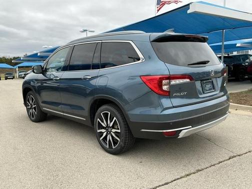 2020 Honda Pilot Touring 8-Passenger