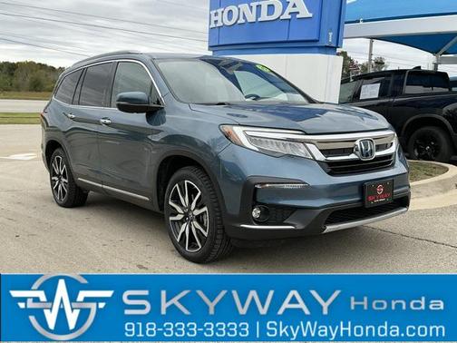 2020 Honda Pilot Touring 8-Passenger