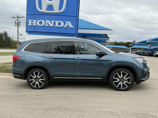 2020 Honda Pilot Touring 8-Passenger