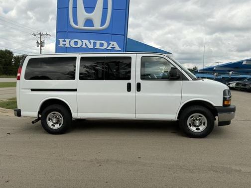 2019 Chevrolet Express 3500 LT